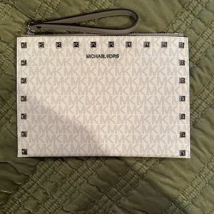 Michael Kors Wrislet